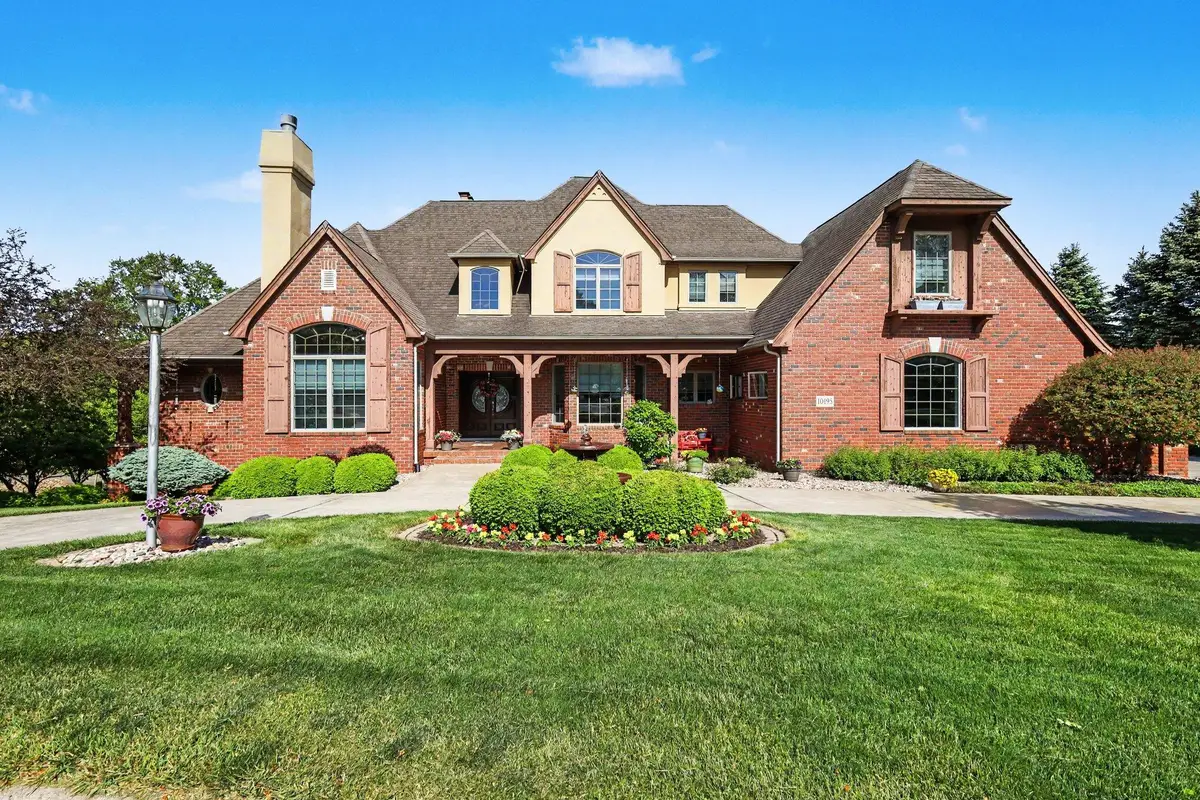 10195 Floyd, Crown Point, IN 46307 - #1