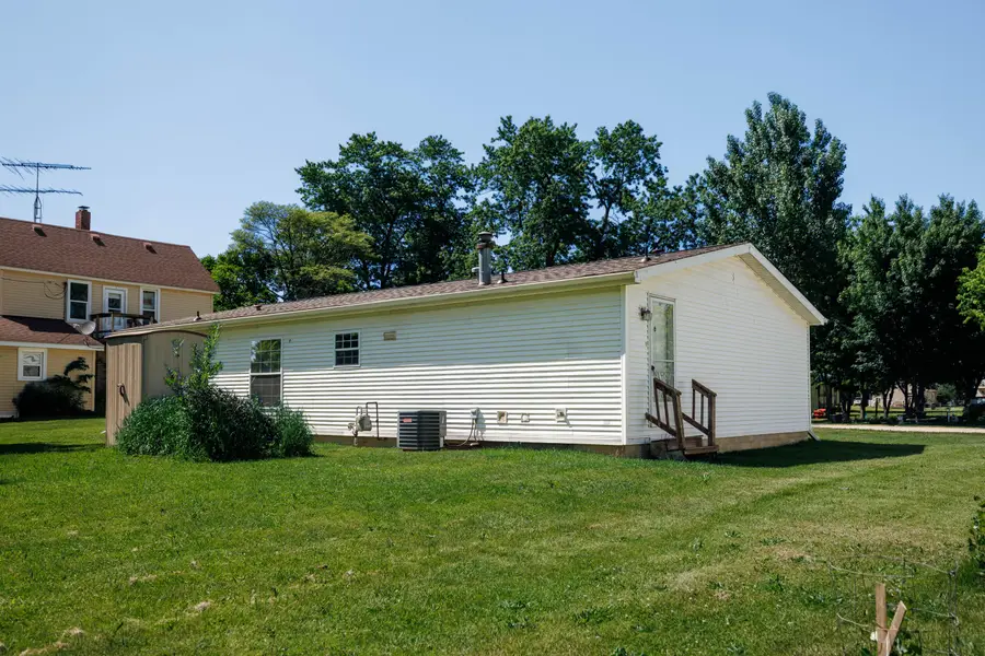 605 E Washington Street, Morocco, IN 47963 - #3