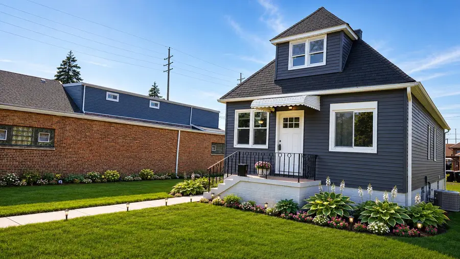 5042 Reading Avenue, East Chicago, IN 46312 - #2