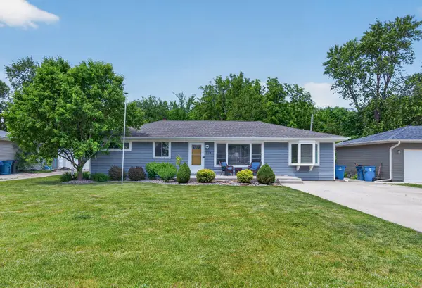 1208 E Farragut Street, Crown Point, IN 46307