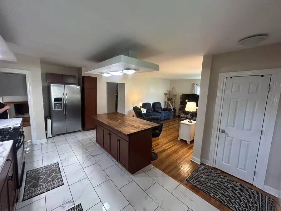 526 N Colfax Street, Griffith, IN 46319 - #3