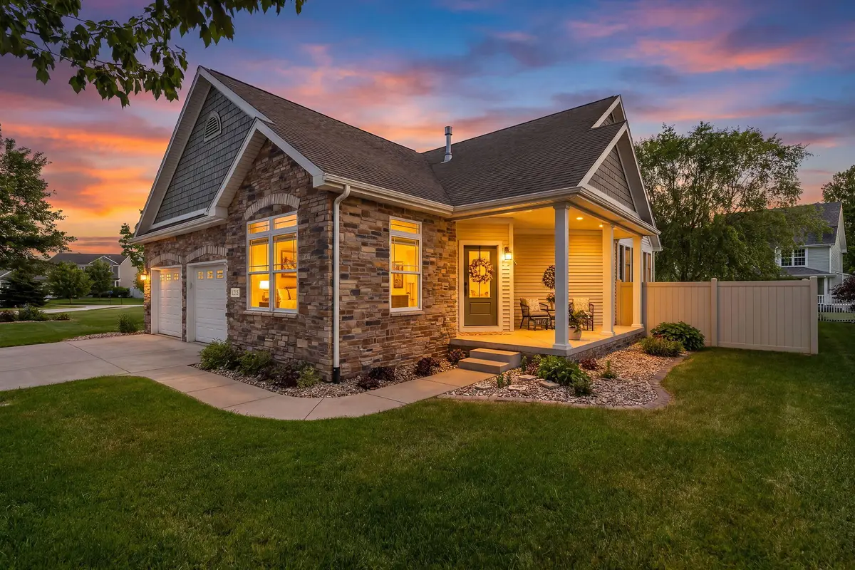 1215 Bostwick Avenue, Chesterton, IN 46304 - #1
