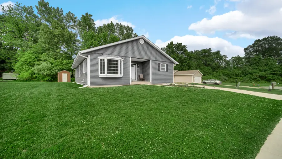 2908 Watertown Avenue, Lake Station, IN 46405 - #3