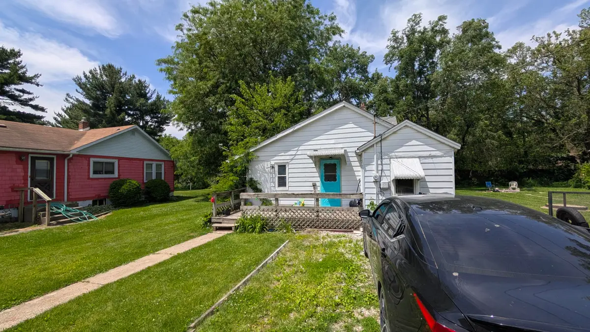 405 Maple Avenue, Wheeler, IN 46393 - #1