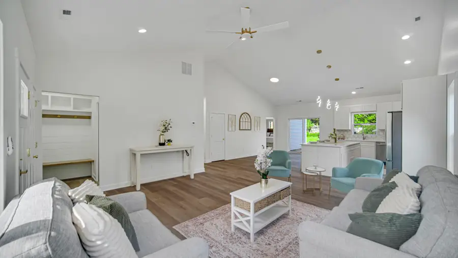 2865 Benton Street, Lake Station, IN 46405 - #3