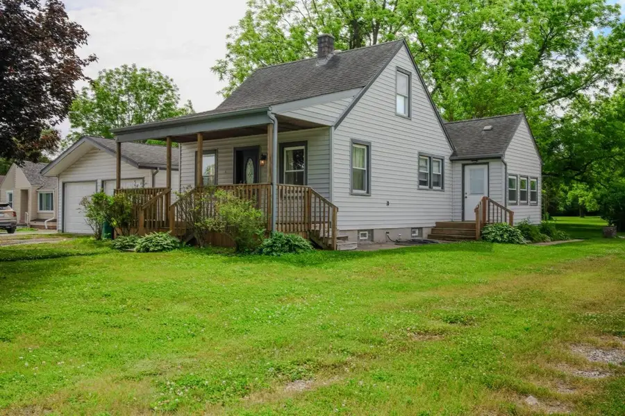 751 W 73rd Avenue, Merrillville, IN 46410 - #2