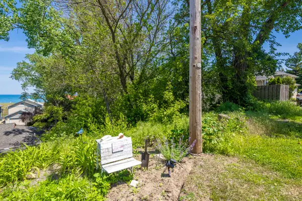 7710 Oak Avenue, Gary, IN 46403