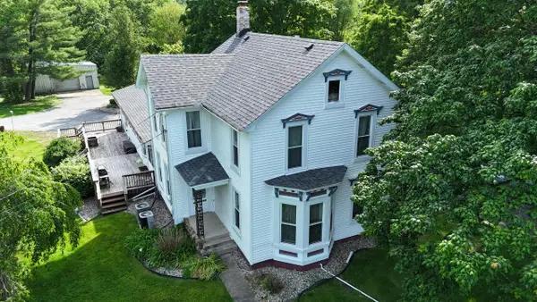 5565 E 73rd Avenue, Merrillville, IN 46410