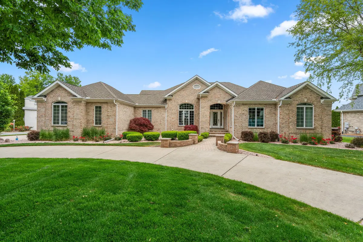 638 Killarney Drive, Dyer, IN 46311 - #1