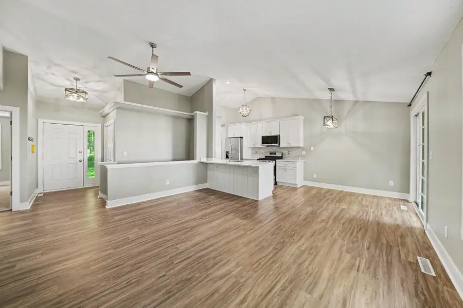 7563 E 400 N, Rolling Prairie, IN 46371 - #3