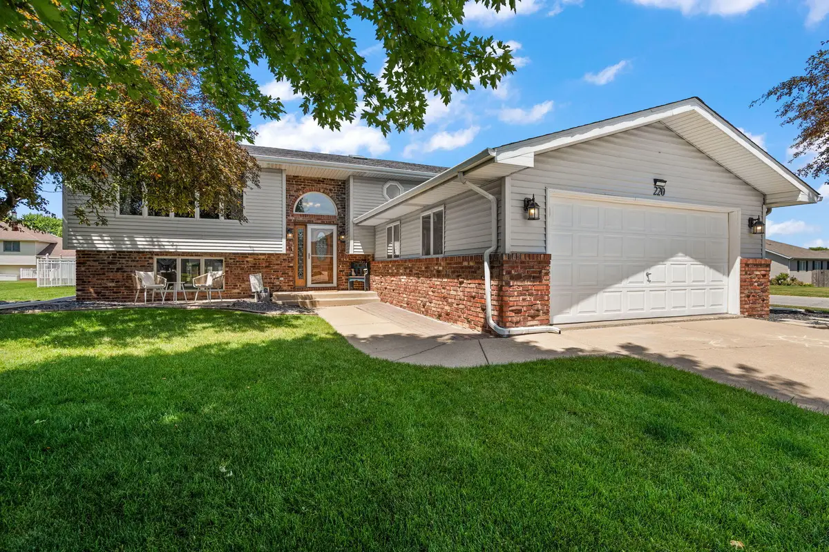 220 Blickview Drive, Schererville, IN 46375 - #1