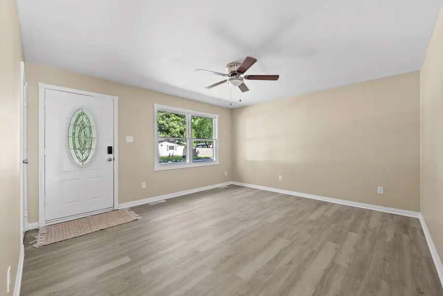 504 Robyn Road, Valparaiso, IN 46385 - #3