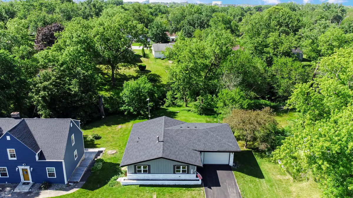 54 Indian Trail, Merrillville, IN 46410 - #1