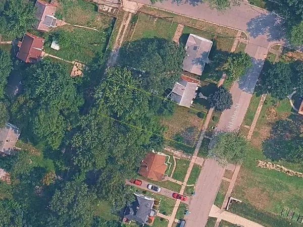 1121 -25 Idaho, Gary, IN 46403
