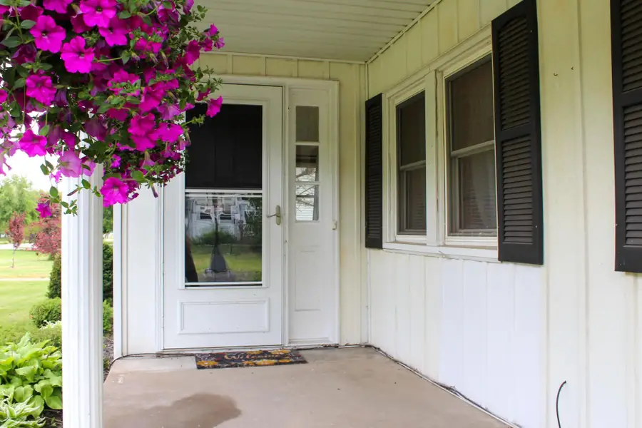 9142 S Us Highway 35, Hamlet, IN 46532 - #3