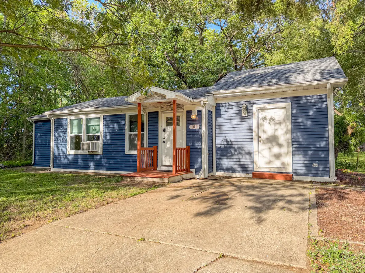101 Van Buren Avenue, Hobart, IN 46342 - #1