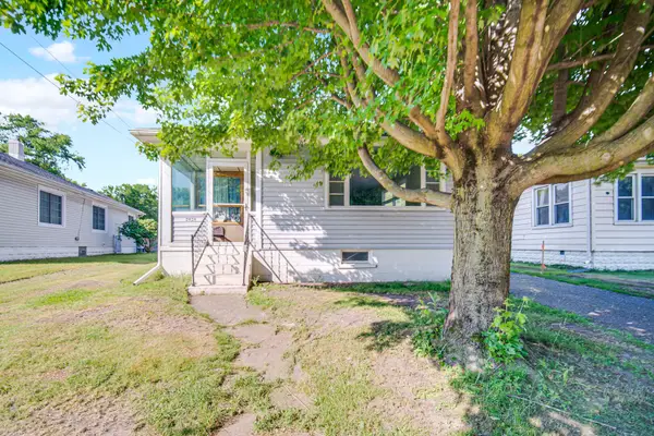 2926 W Old Ridge Road, Hobart, IN 46342