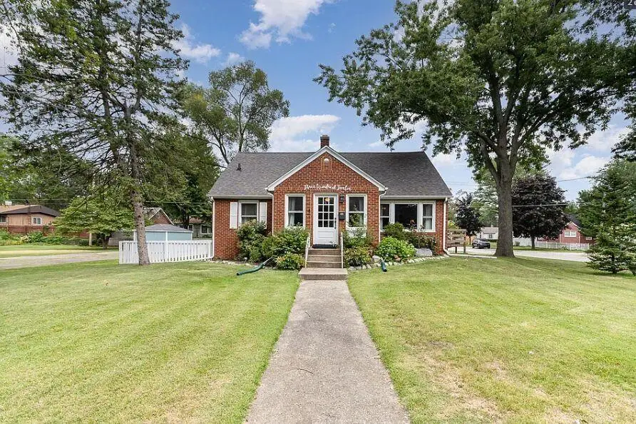 312 Wilshire Avenue, Michigan City, IN 46360 - #1