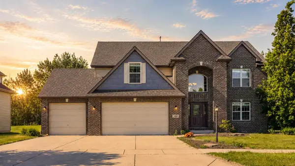 7490 E 103rd Avenue, Crown Point, IN 46307