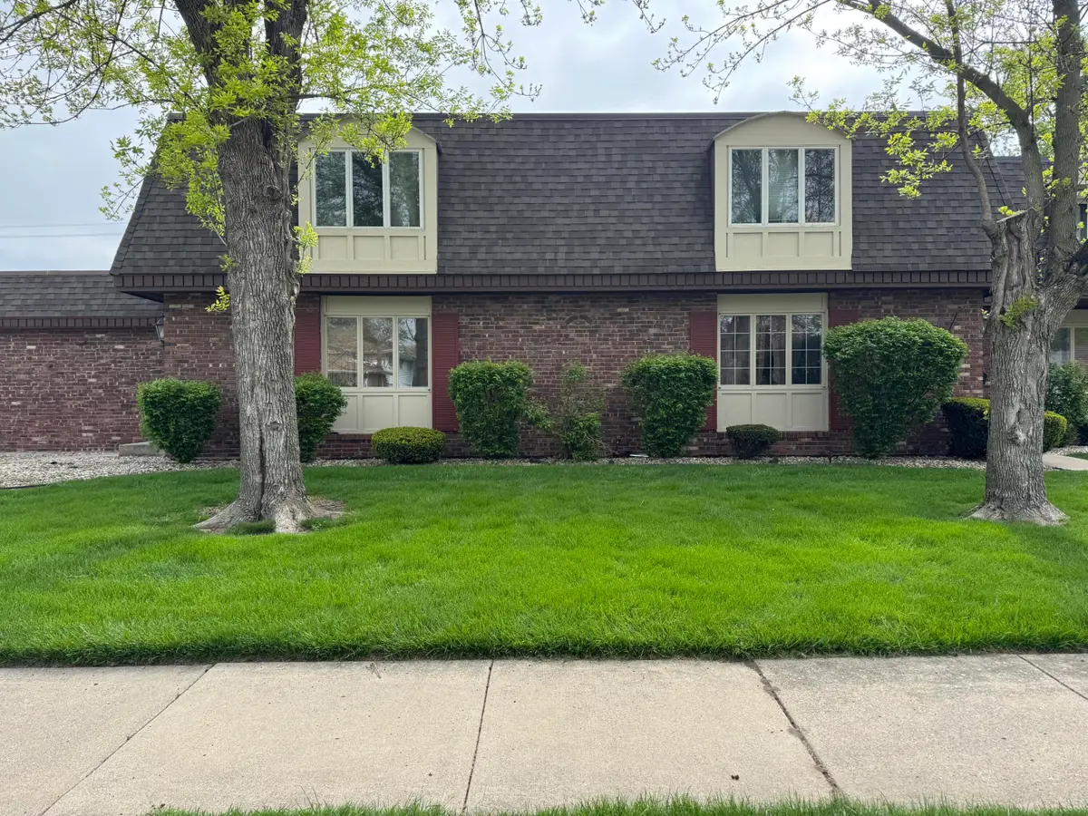 7933 Jefferson Avenue #4b, Munster, IN 46321 - #1