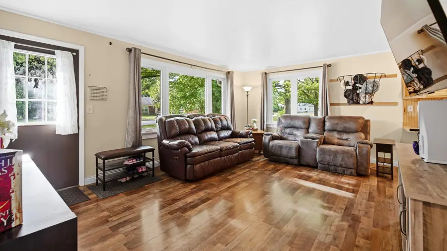 1113 Begonia Street Se, Demotte, IN 46310 - #3