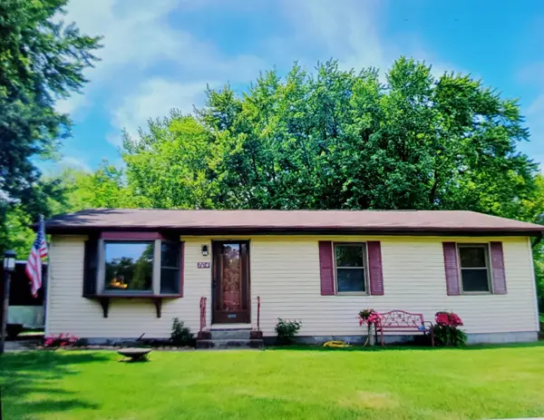 704 S 22nd Street, Chesterton, IN 46304