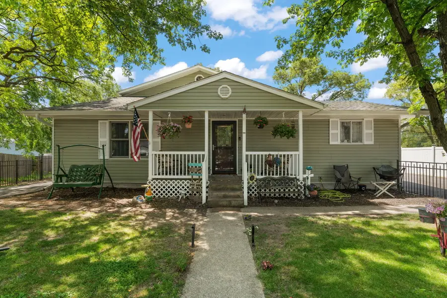 33 E Washington Avenue, Hobart, IN 46342 - #2