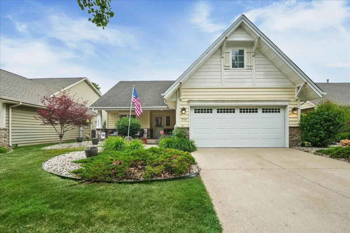 7722 Tanager Street, Hobart, IN 46342 - #1