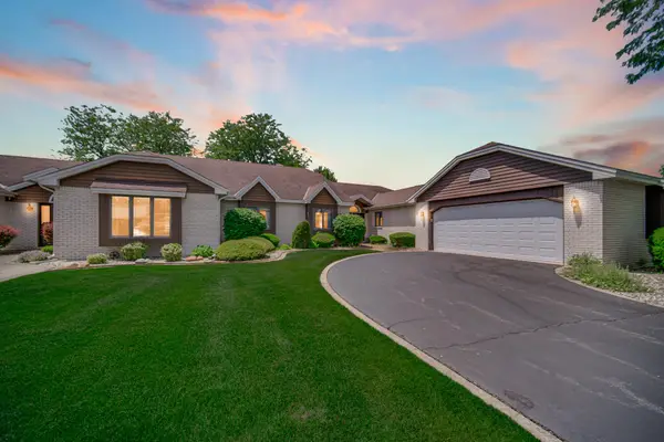 32 Gleneagles Drive, Schererville, IN 46375
