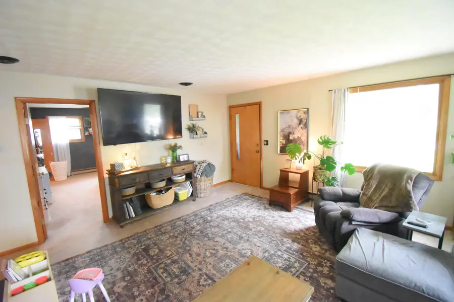457 W Emmet Avenue, Rensselaer, IN 47978 - #3