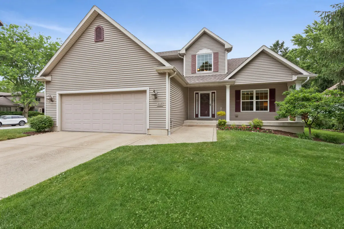 209 Sunflower Drive, Valparaiso, IN 46383 - #1