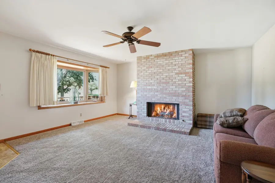 613 E Ash Place, Griffith, IN 46319 - #3