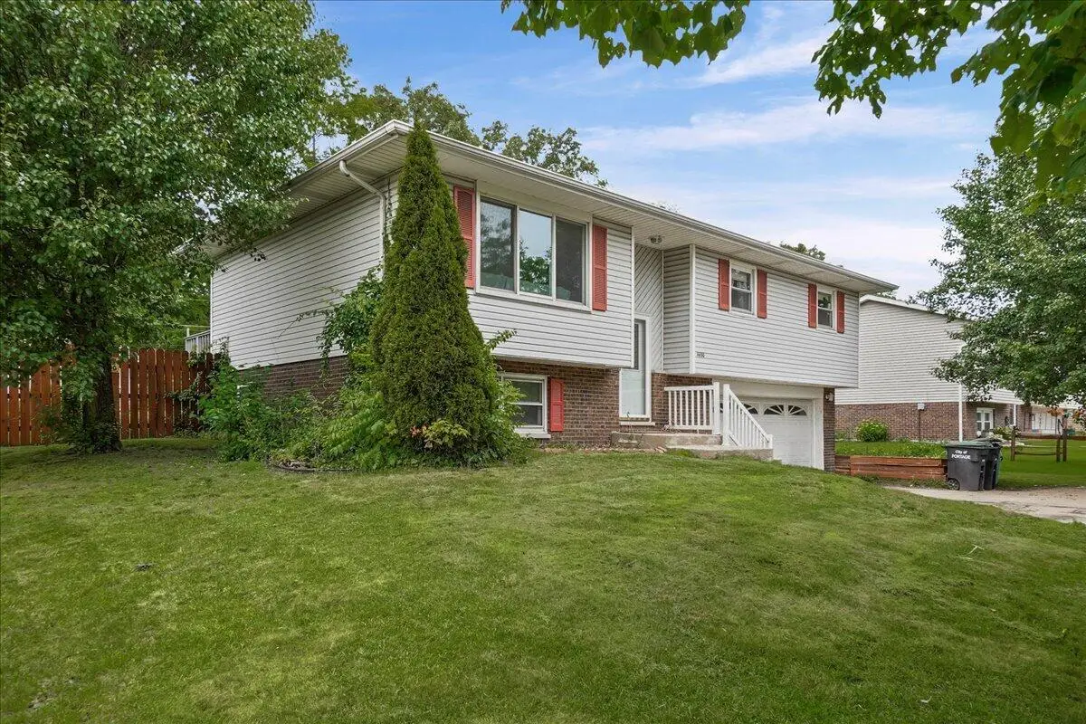 6650 Monument Avenue, Portage, IN 46368 - #1
