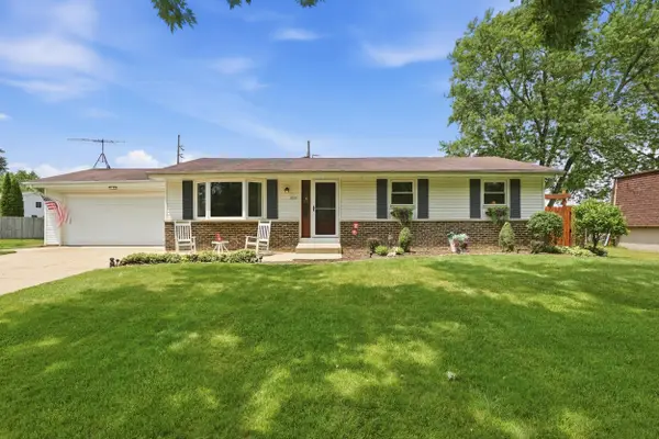 1015 Pettibone Street, Crown Point, IN 46307