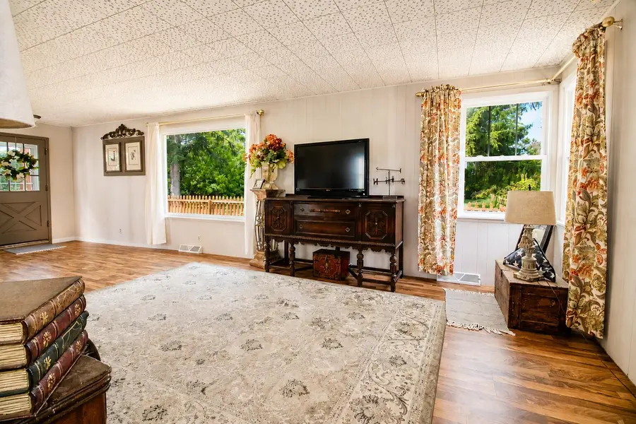 3915 W 200 N, Winamac, IN 46996 - #2