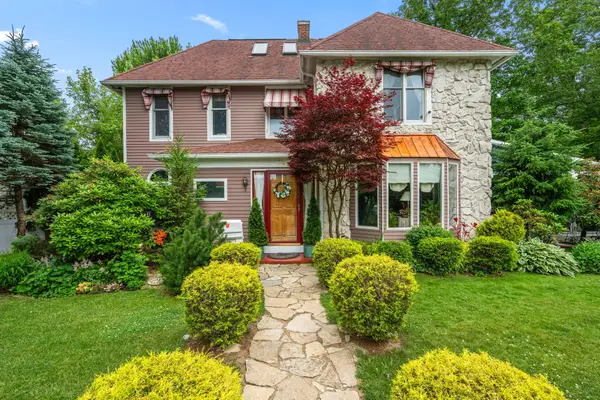 702 Indiana Avenue, Valparaiso, IN 46383