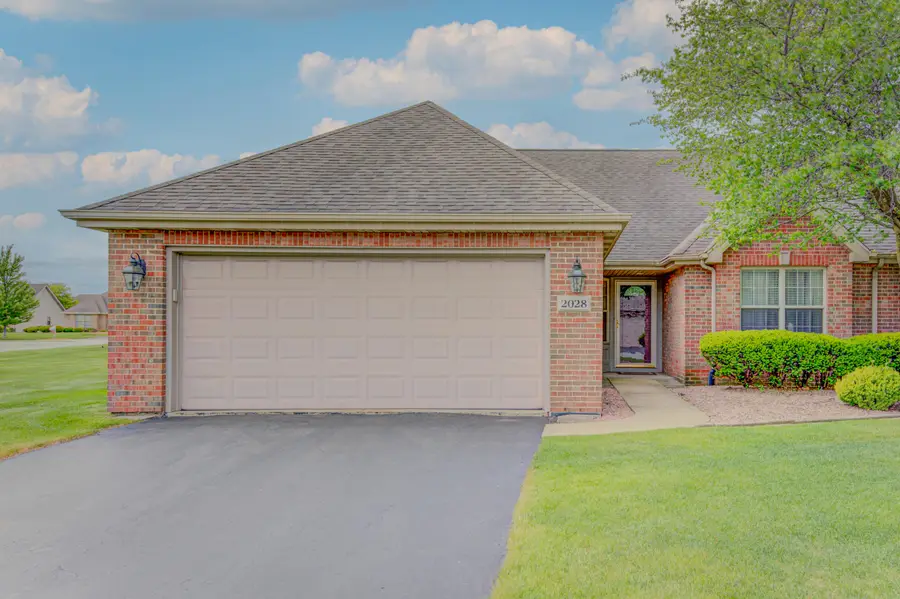 2028 Wildwood Circle, Highland, IN 46322 - #2