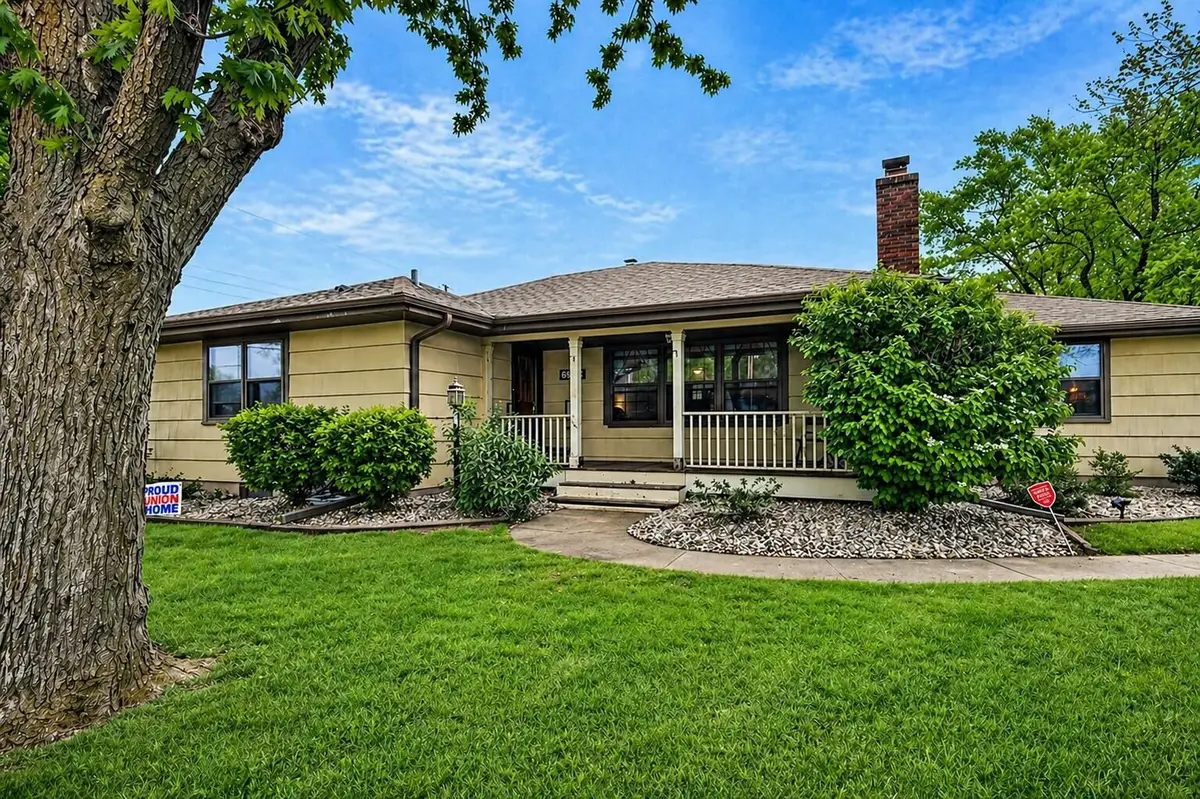 8845 Grace Street, Highland, IN 46322 - #1