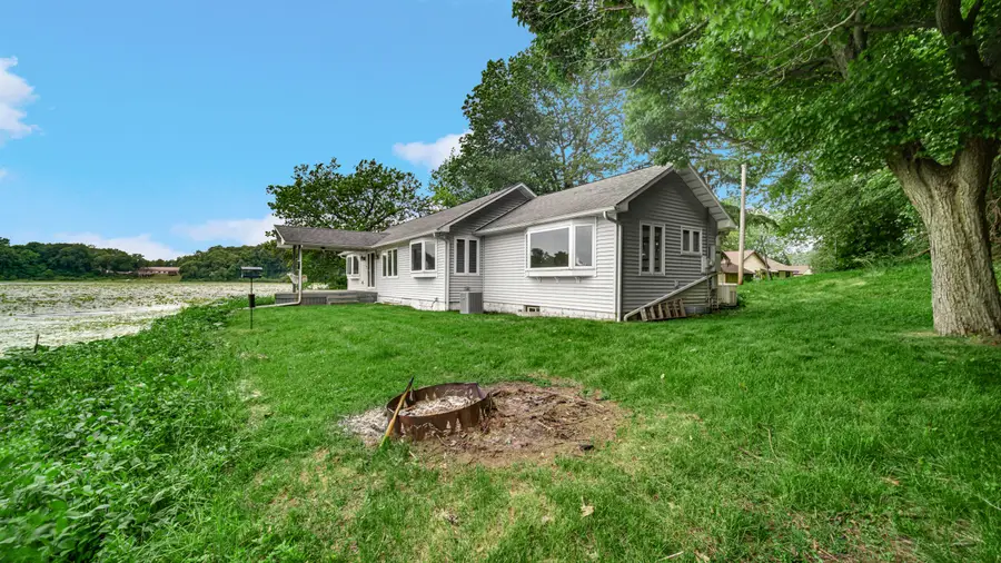 1556 W Severs Road, La Porte, IN 46350 - #2