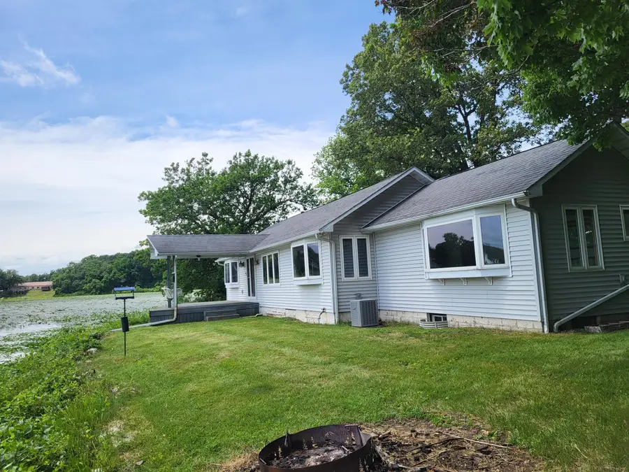 1556 W Severs Road, La Porte, IN 46350 - #3