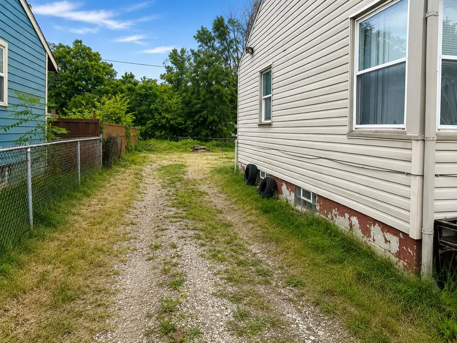 1224 Clay Street, Gary, IN 46403 - #2