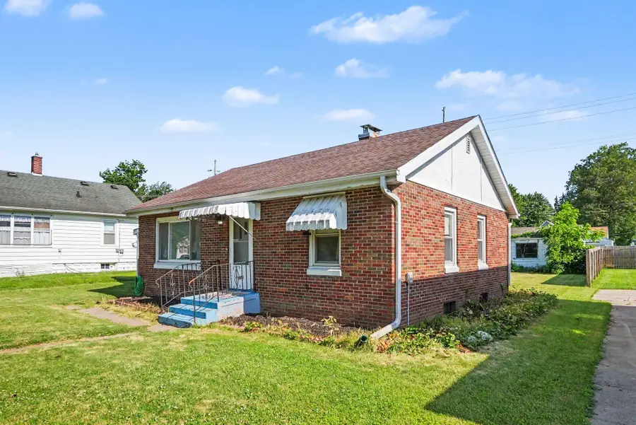 805 Division Street, La Porte, IN 46350 - #2