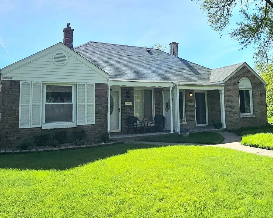 7608 Manor Avenue, Munster, IN 46321 - #2