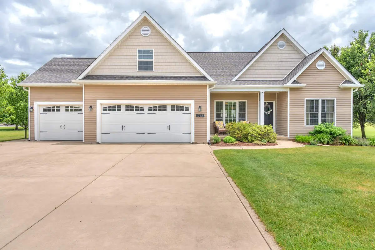 713 Ironwood Street Nw, Demotte, IN 46310 - #1