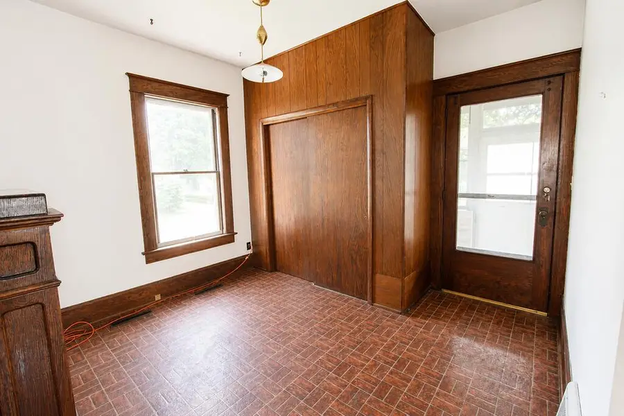 111 Noble Street, La Porte, IN 46350 - #3