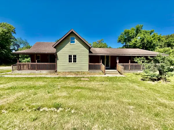 8655 S Main Street, Ora, IN 46968