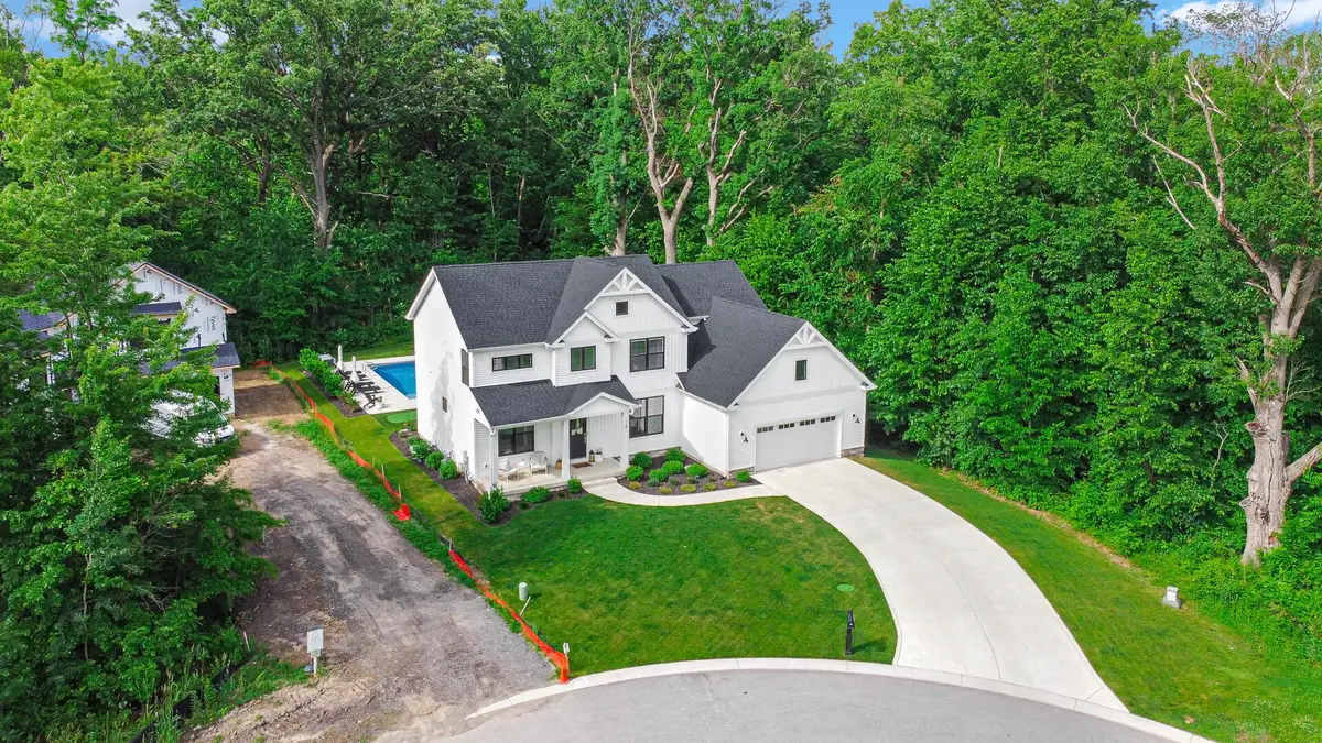 18 Blue Grass Way, Chesterton, IN 46304 - #1