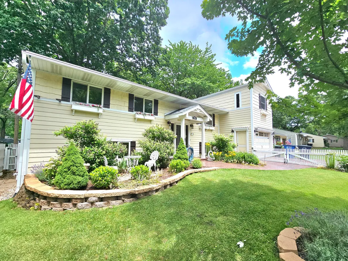 506 Washington Park Boulevard, Michigan City, IN 46360 - #1