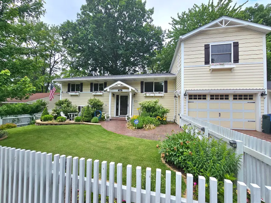 506 Washington Park Boulevard, Michigan City, IN 46360 - #3