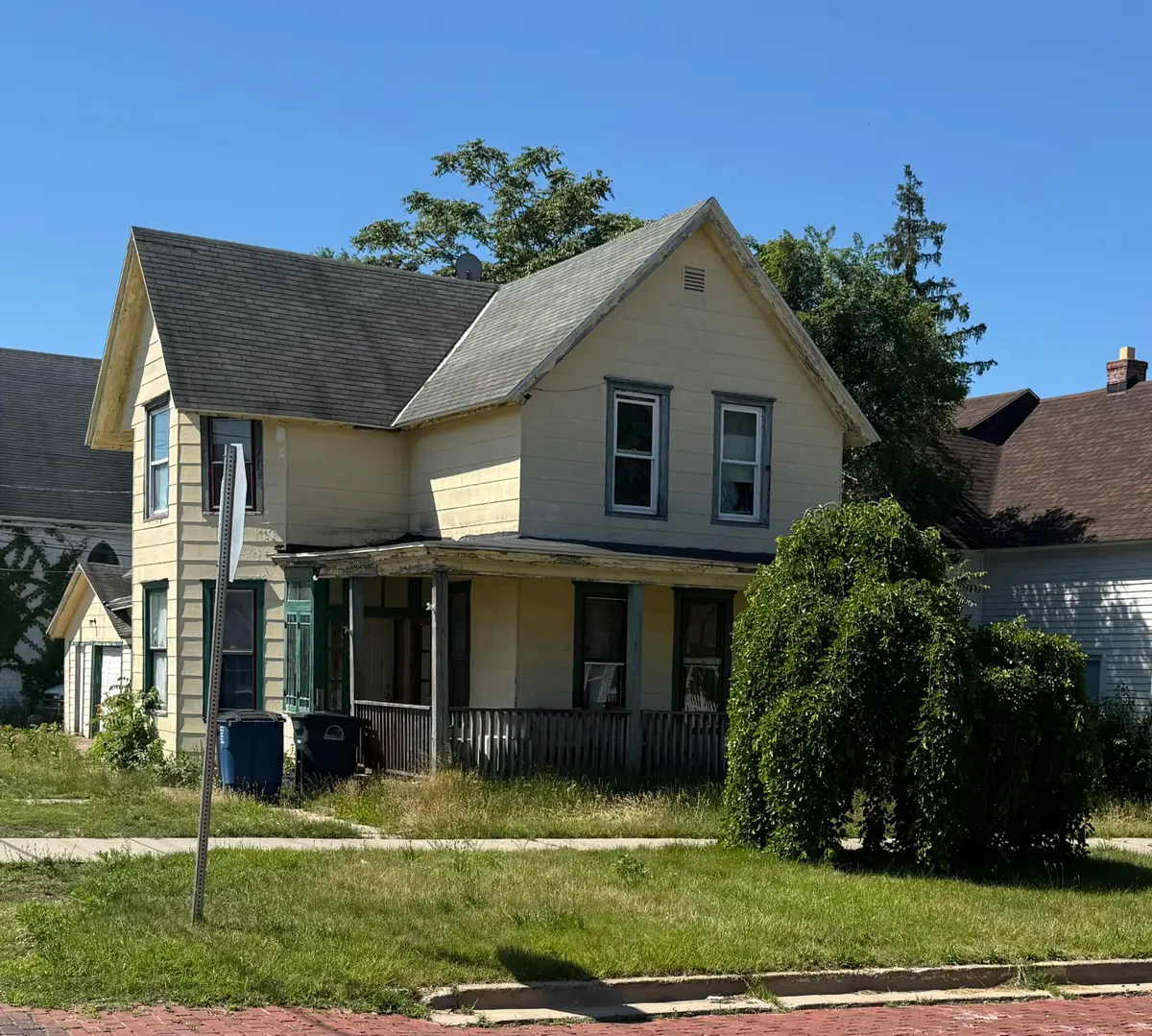 127 E William Street, Michigan City, IN 46360 - #1